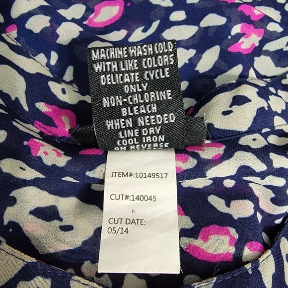 Torrid Top Plus Size 2X Leopard Print Crew Neck Pockets Button Up Sheer Pink - Picture 6 of 9